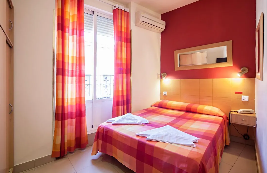 Hostal Inter Plaza Mayor Auto Check In-1